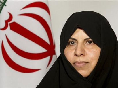 عکس:  وزیر بهداشت: هزینه‌های درمان، سالانه تا ۷.۵ درصد ایرانیان را به زیر خط فقر می‌برد / ایران